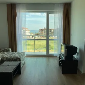  Apartament в сарафово
